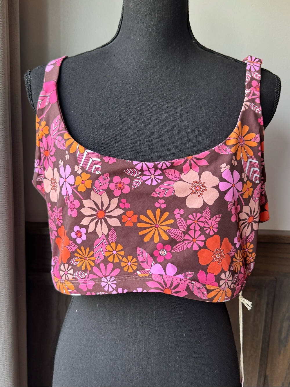 Jolyn X Curvy Surfer girl Floral bikini Top in Brown with Flowers 3X NWT